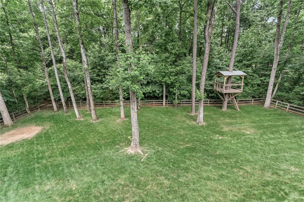 4045 Bridle Ridge Drive