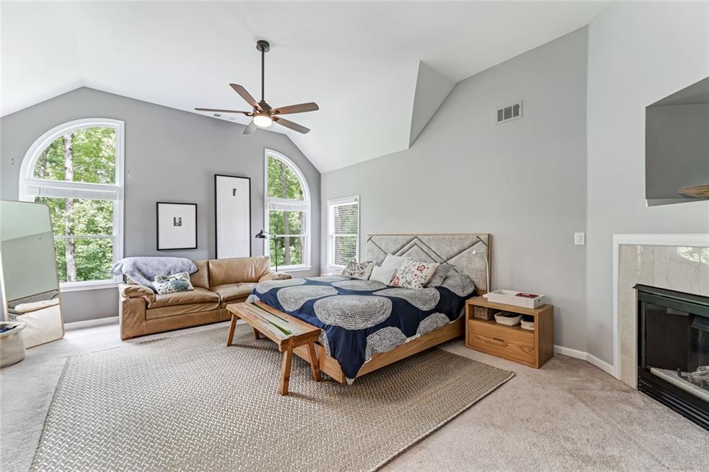 4045 Bridle Ridge Drive