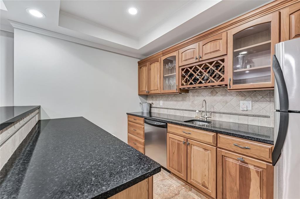 4045 Bridle Ridge Drive