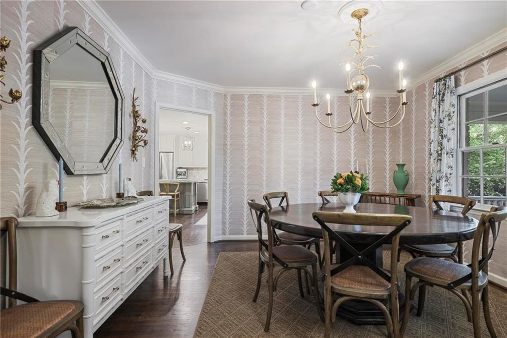 3251 Pinestream Road NW