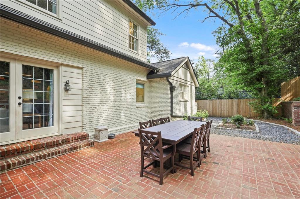 3251 Pinestream Road NW