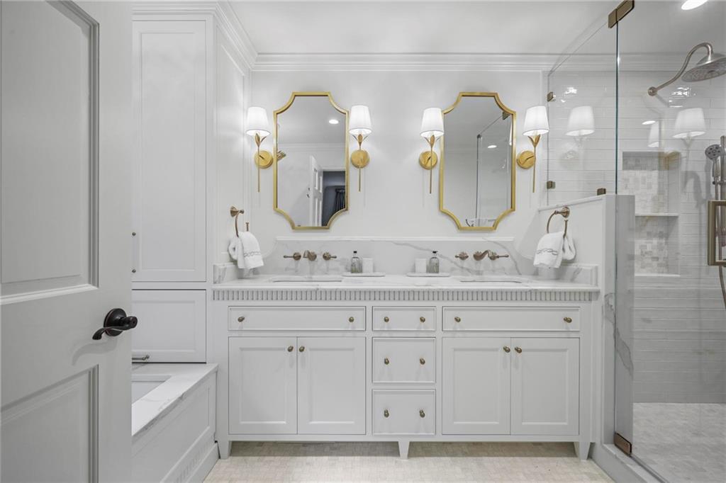 3251 Pinestream Road NW