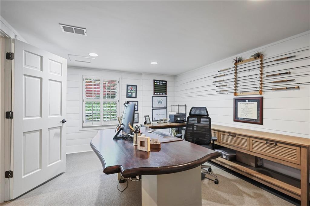 3251 Pinestream Road NW