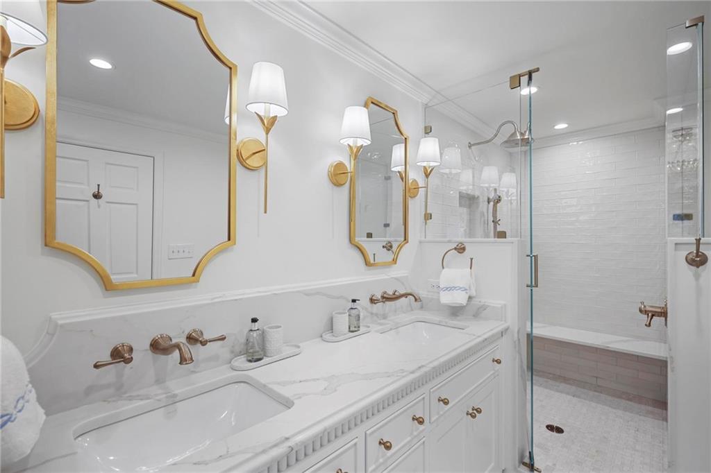 3251 Pinestream Road NW