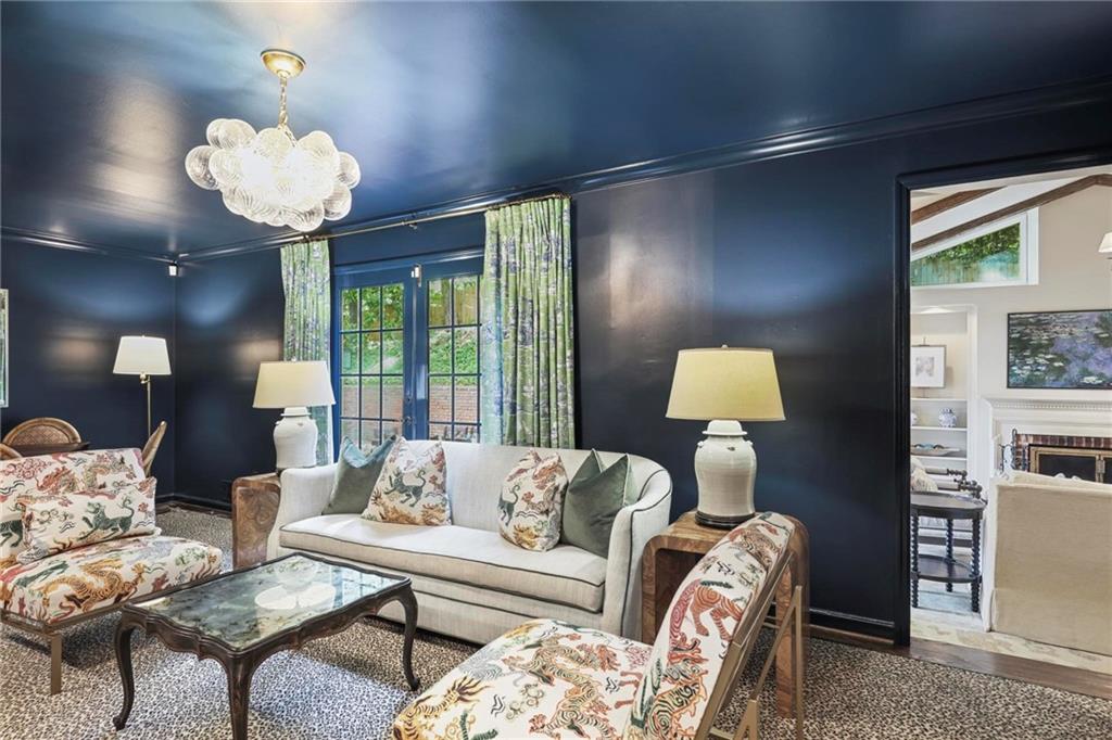 3251 Pinestream Road NW