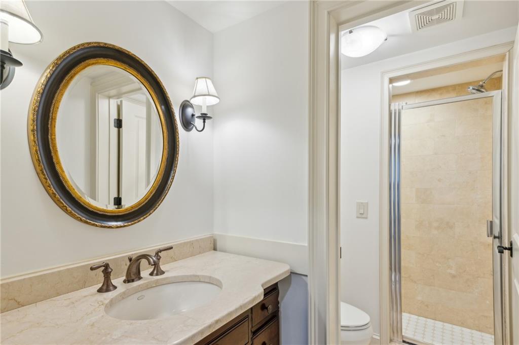 1031 Eulalia Road NE