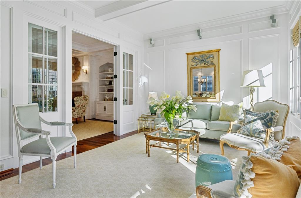 1031 Eulalia Road NE