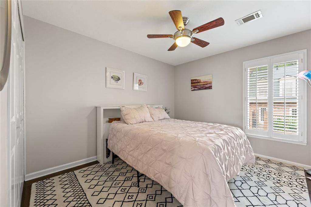 27 Jefferson Hill Place NE