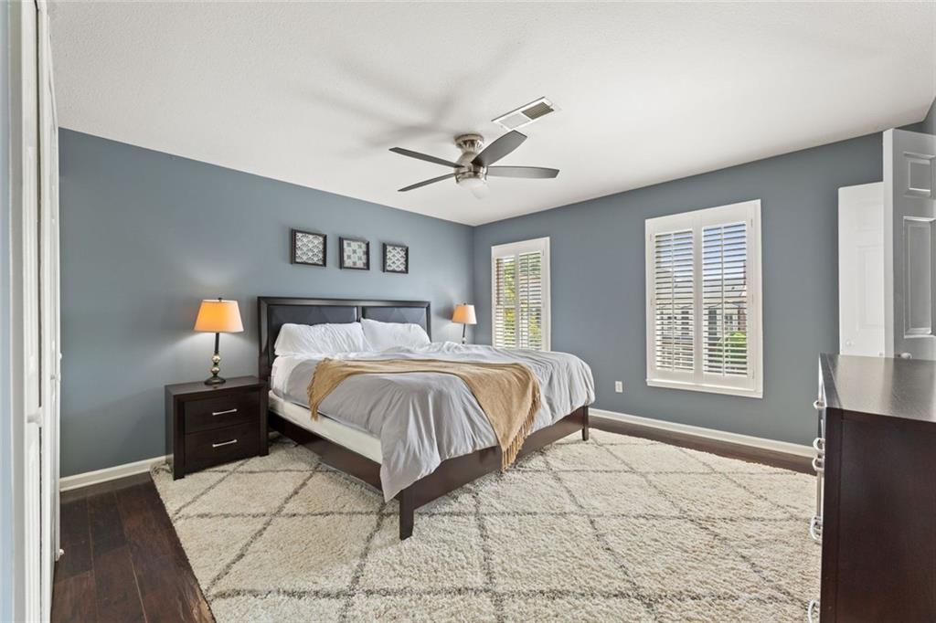 27 Jefferson Hill Place NE