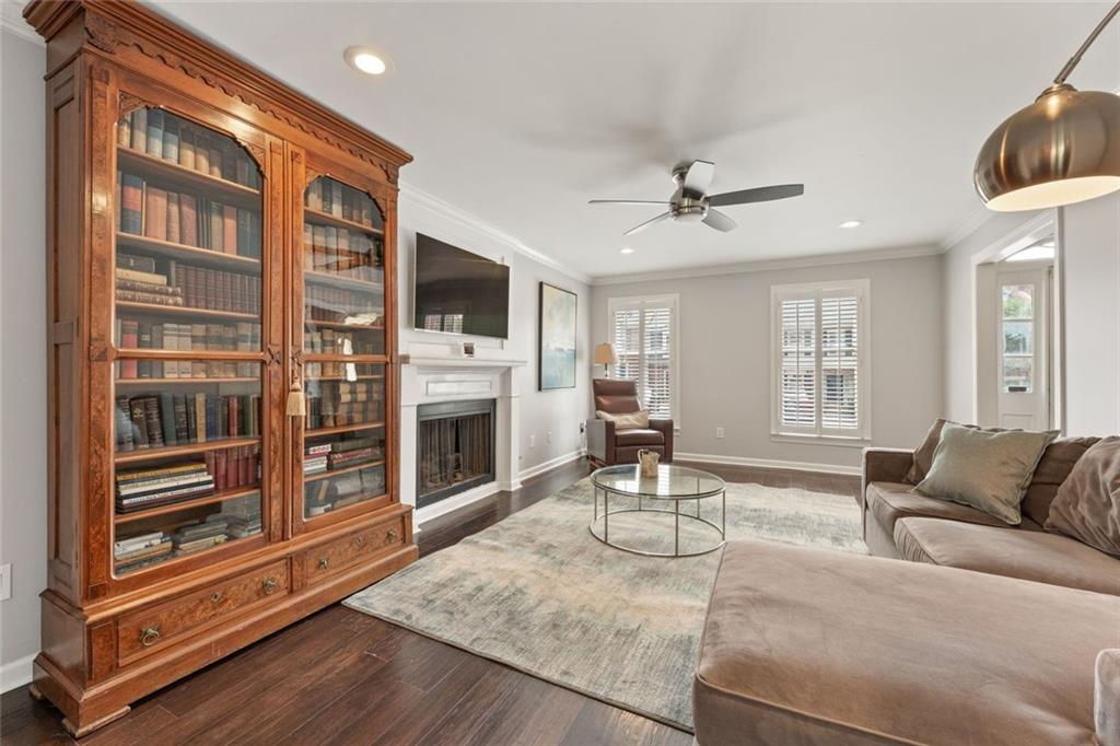 27 Jefferson Hill Place NE