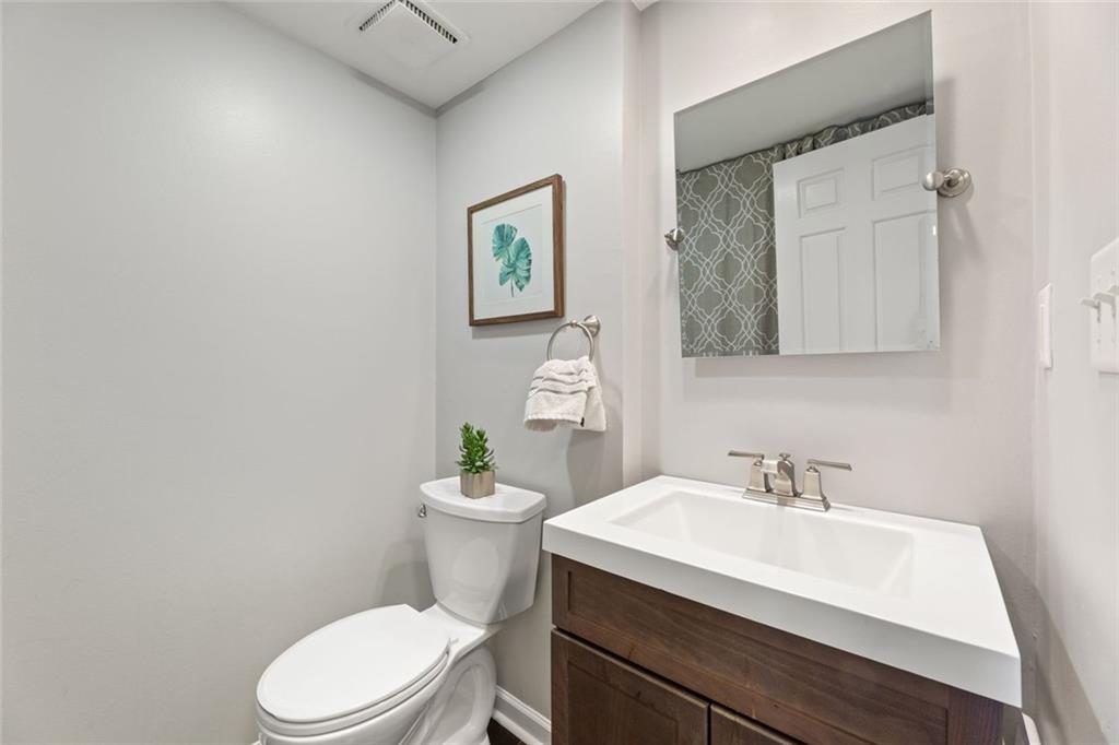 27 Jefferson Hill Place NE