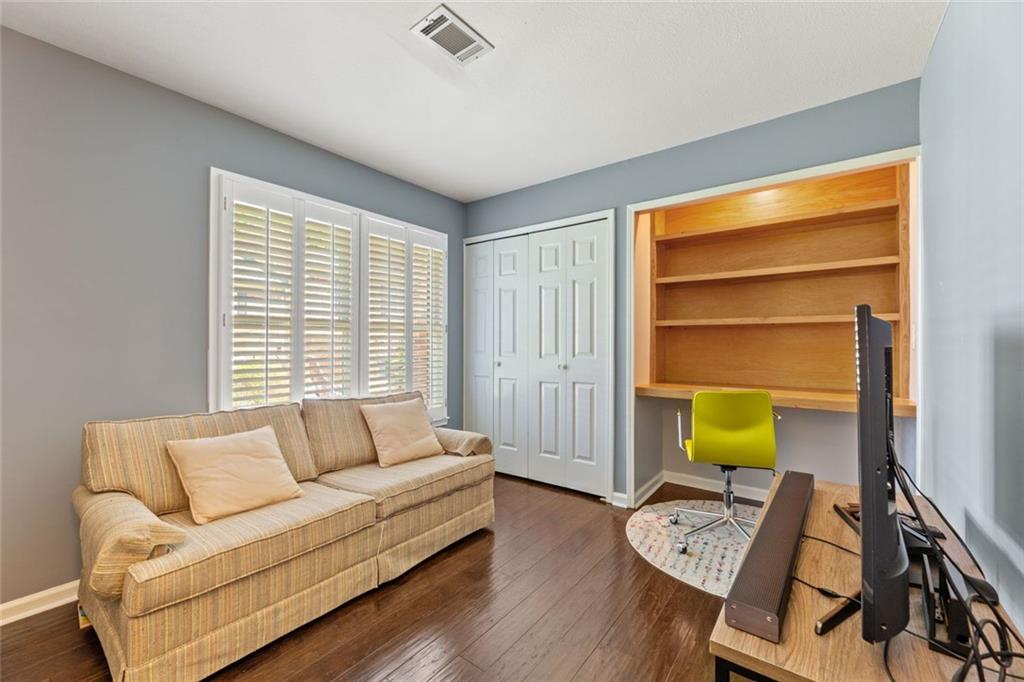 27 Jefferson Hill Place NE