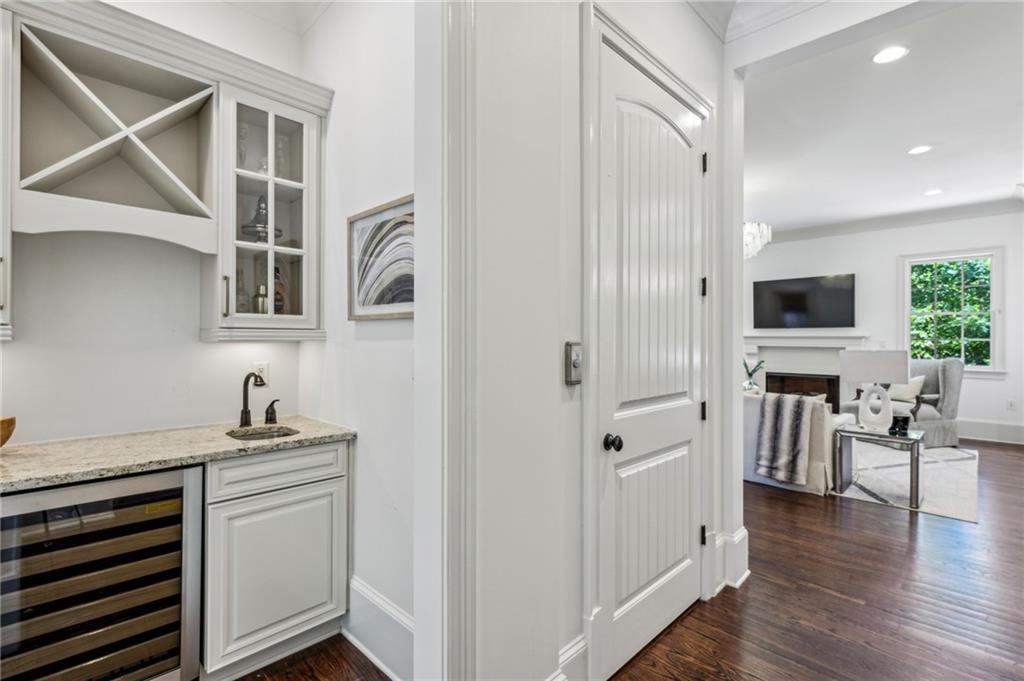 3113 Lenox Road NE Unit 6