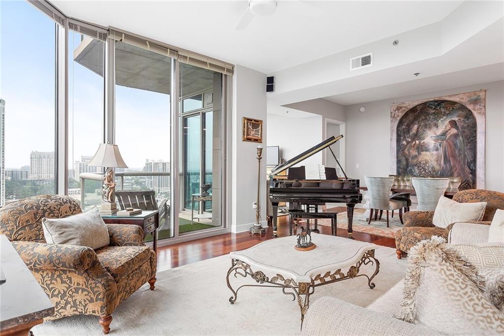 2795 Peachtree Road NE Unit 2101