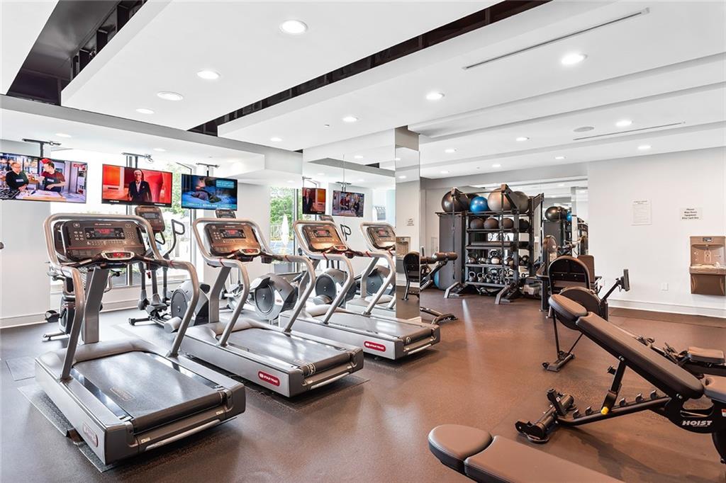 2795 Peachtree Road NE Unit 2101