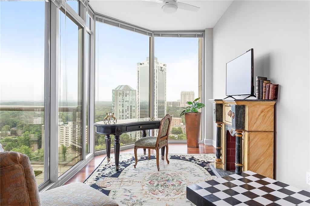 2795 Peachtree Road NE Unit 2101