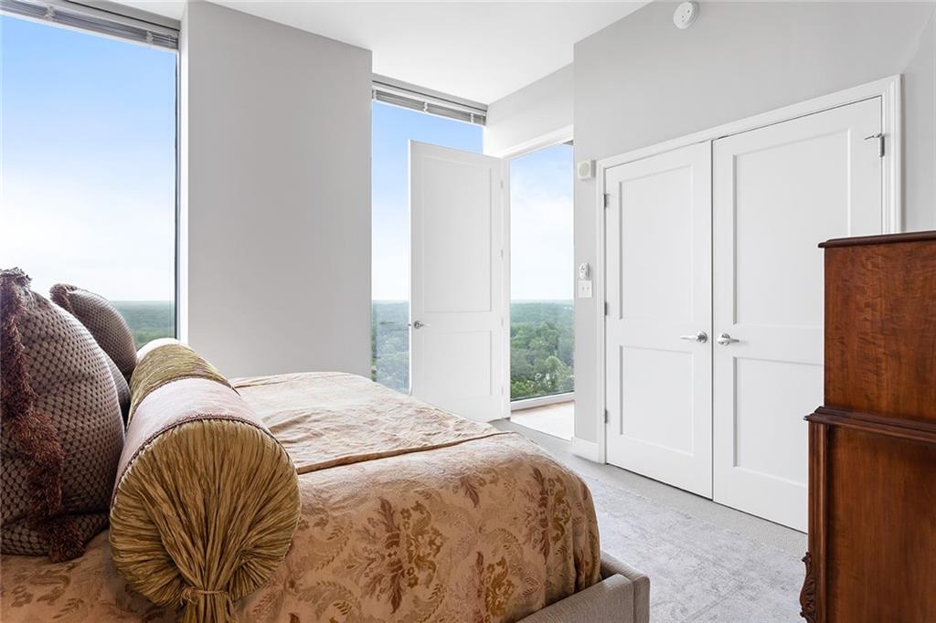 2795 Peachtree Road NE Unit 2101