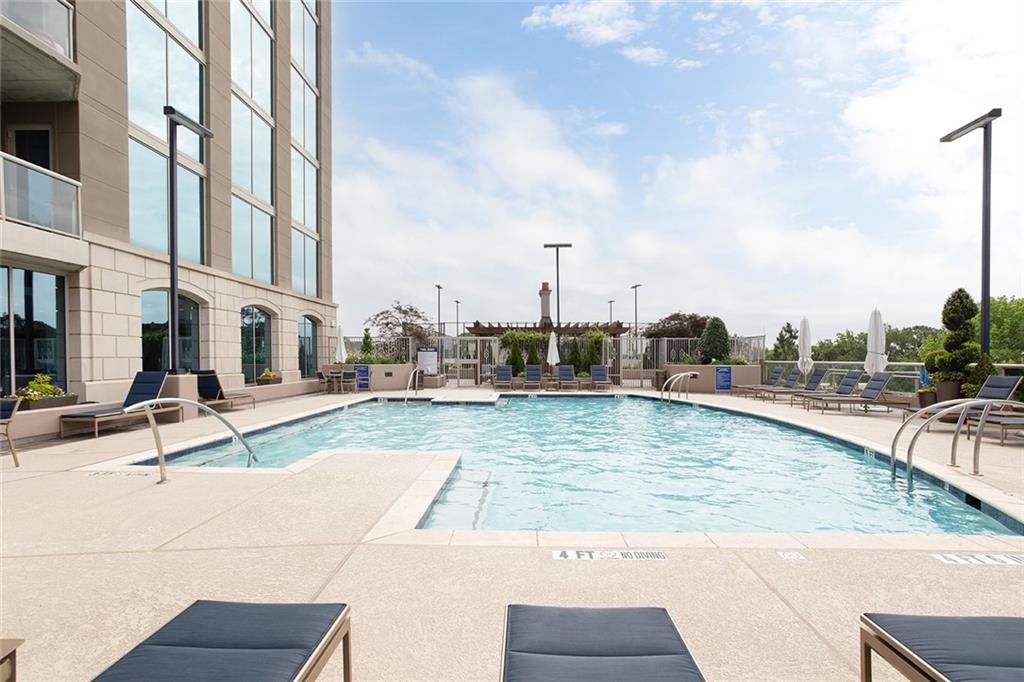 2795 Peachtree Road NE Unit 2101