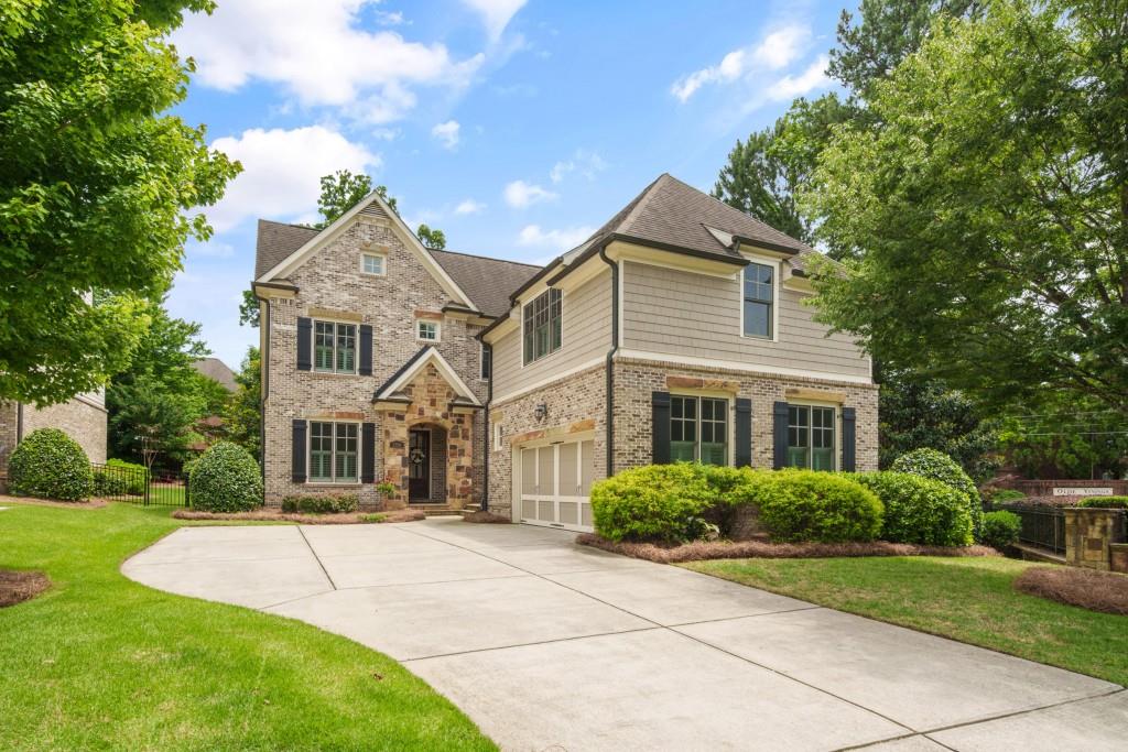 2700 Vinings Orchard Circle