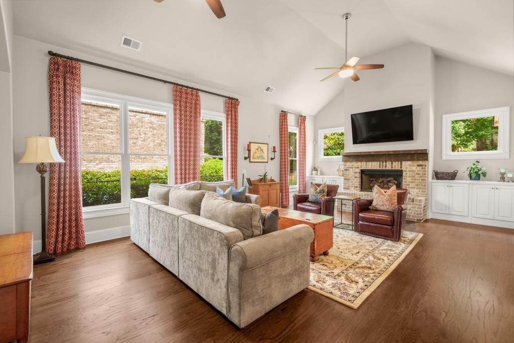 2700 Vinings Orchard Circle