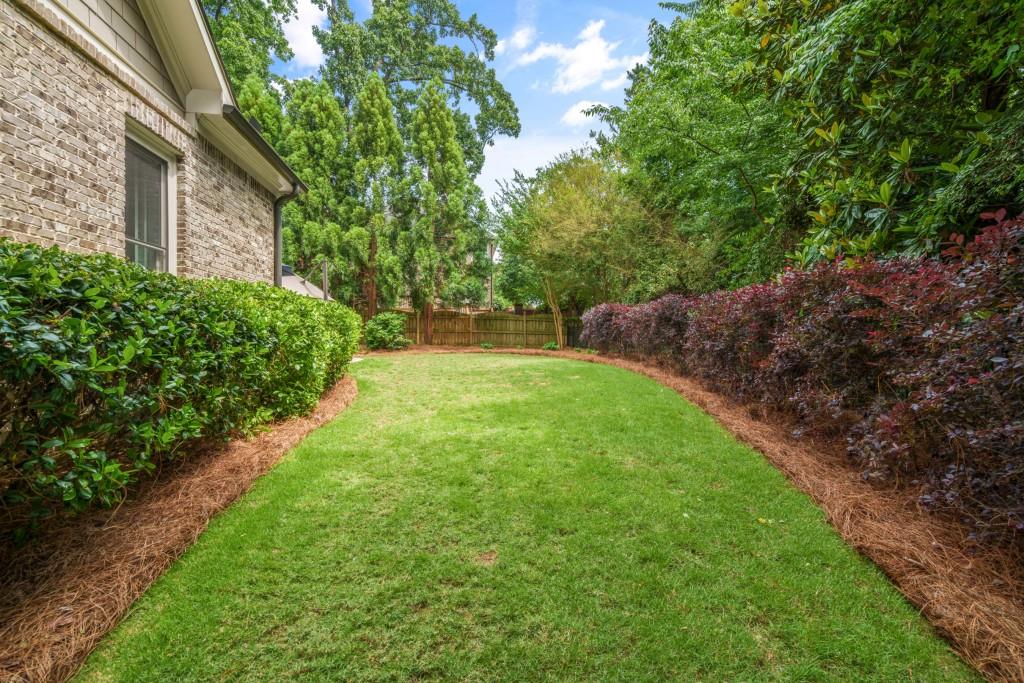 2700 Vinings Orchard Circle