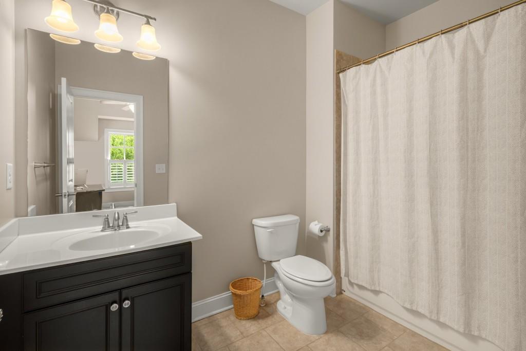 2700 Vinings Orchard Circle