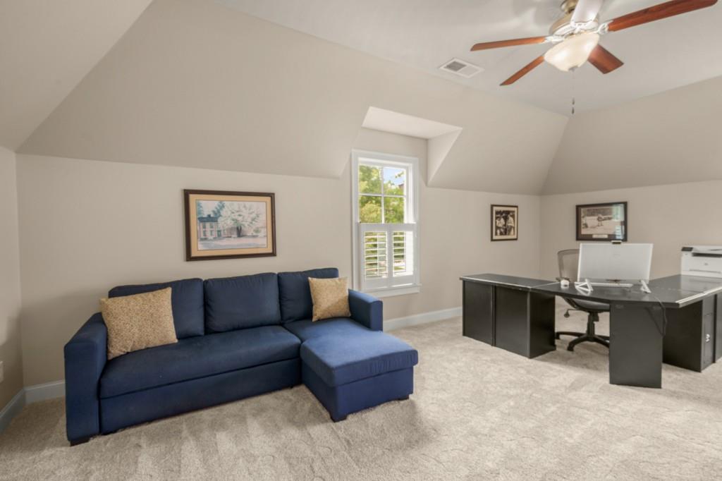 2700 Vinings Orchard Circle