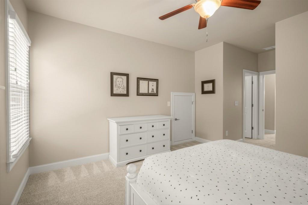 2700 Vinings Orchard Circle