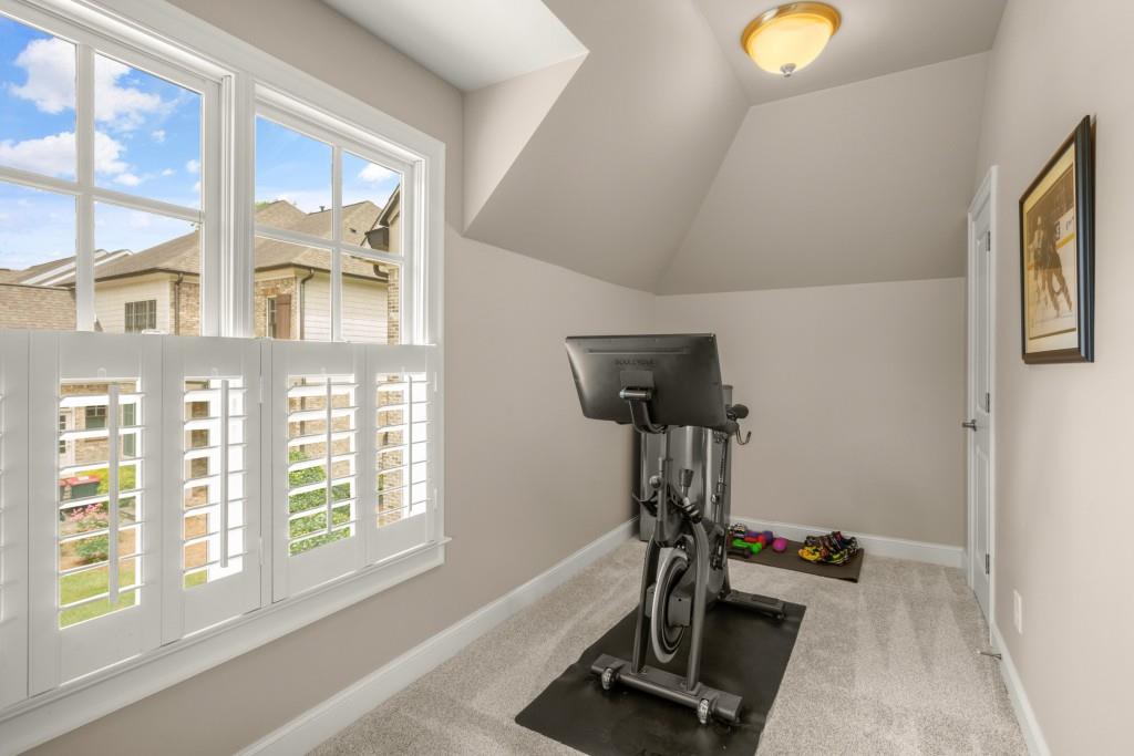 2700 Vinings Orchard Circle