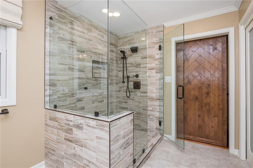 6505 Whispering Lane