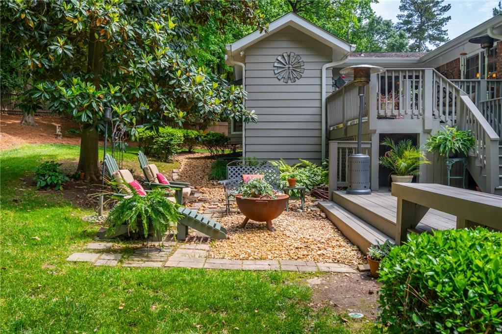 6505 Whispering Lane