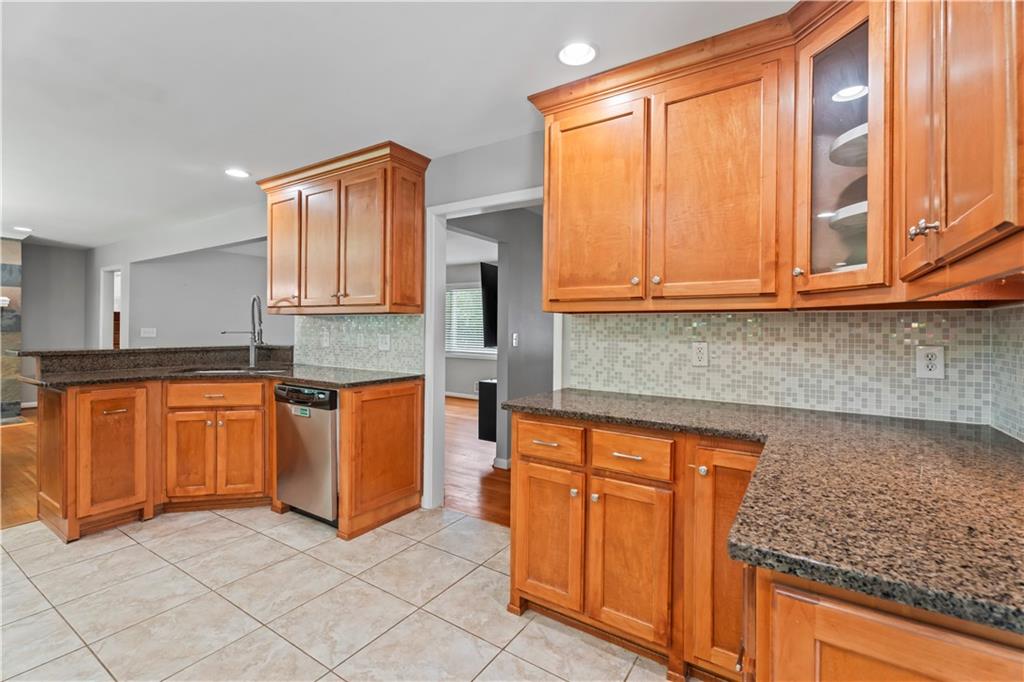 23 Hunting Creek Drive