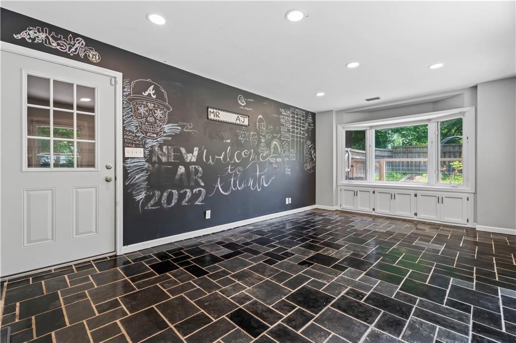 23 Hunting Creek Drive