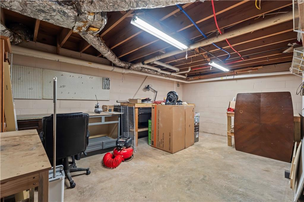 23 Hunting Creek Drive