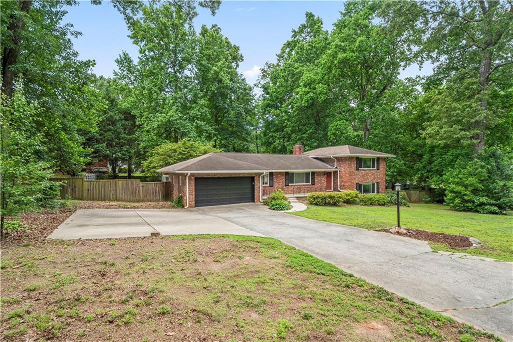 23 Hunting Creek Drive