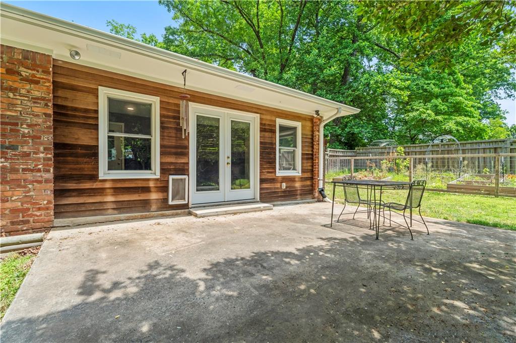 23 Hunting Creek Drive