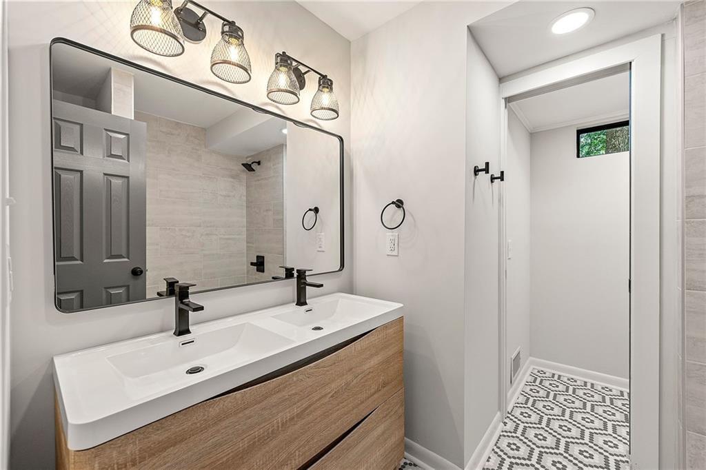 3430 Rocky Springs Court