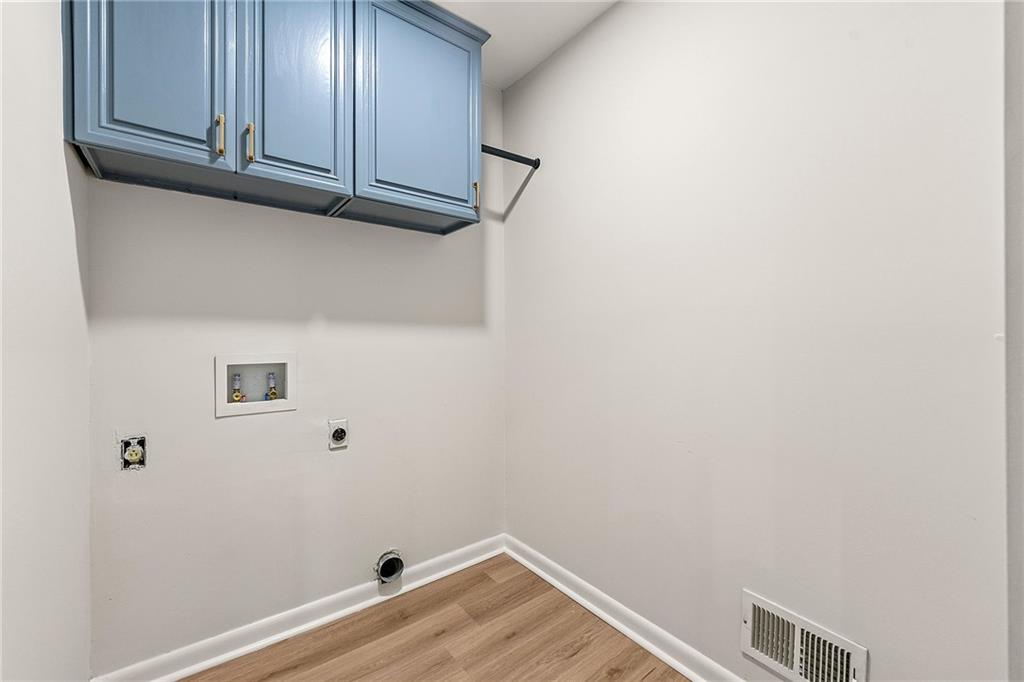 3430 Rocky Springs Court