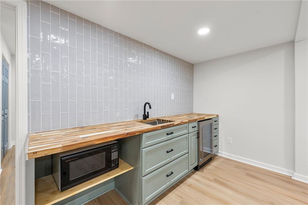 3430 Rocky Springs Court