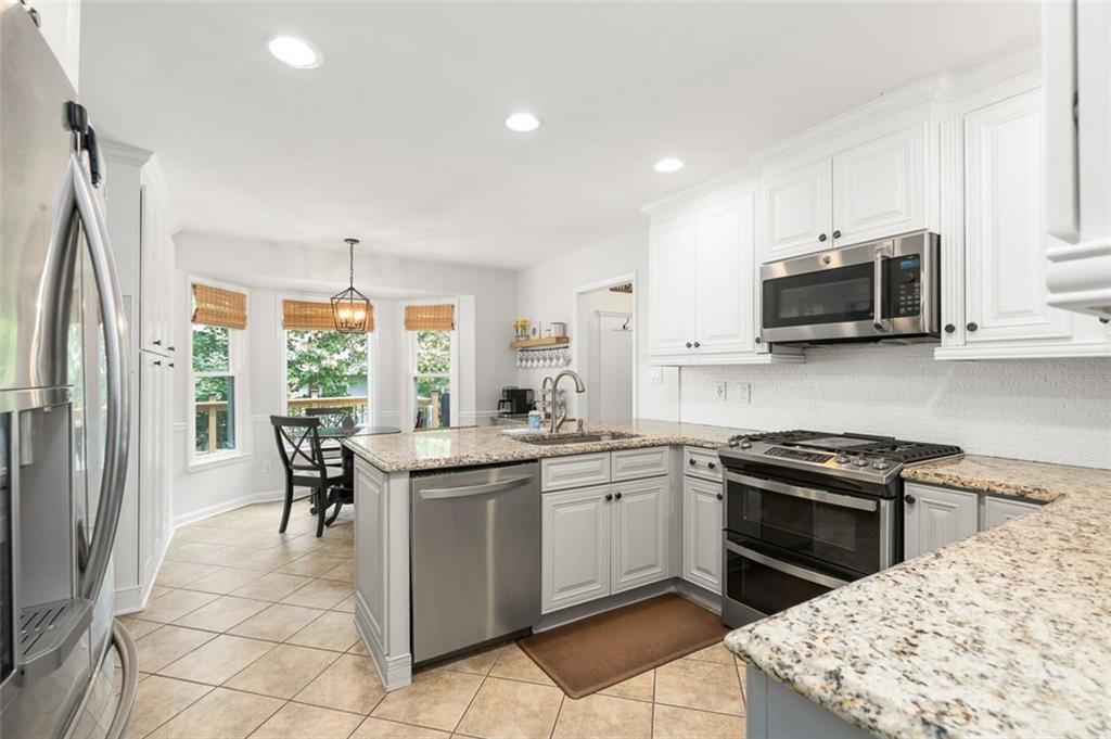 3710 Robinson Walk Court