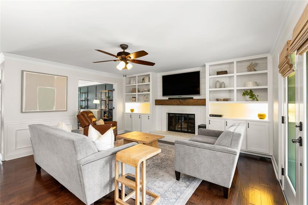 3710 Robinson Walk Court