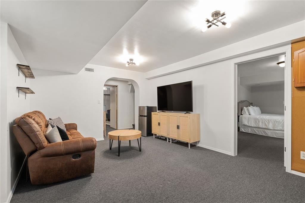 3710 Robinson Walk Court