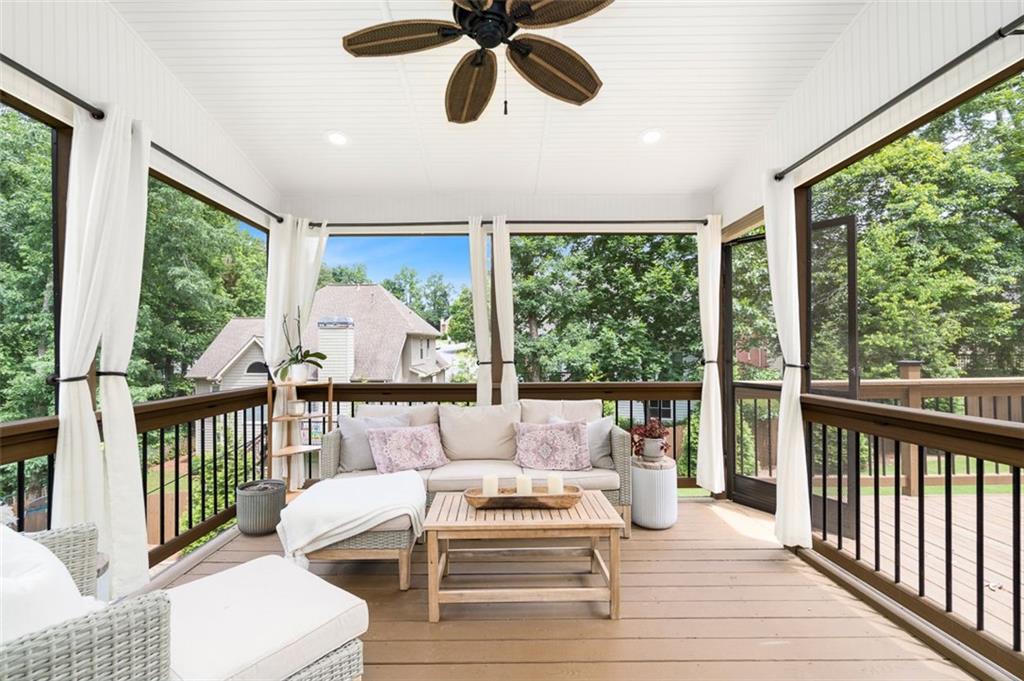 3710 Robinson Walk Court