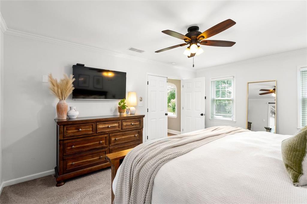 3710 Robinson Walk Court