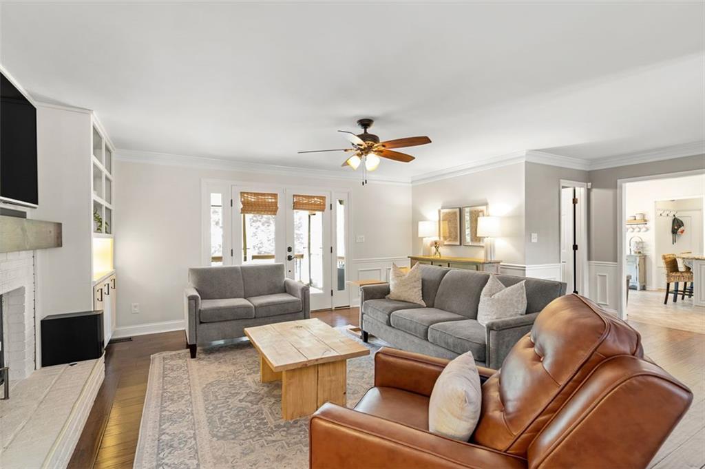 3710 Robinson Walk Court