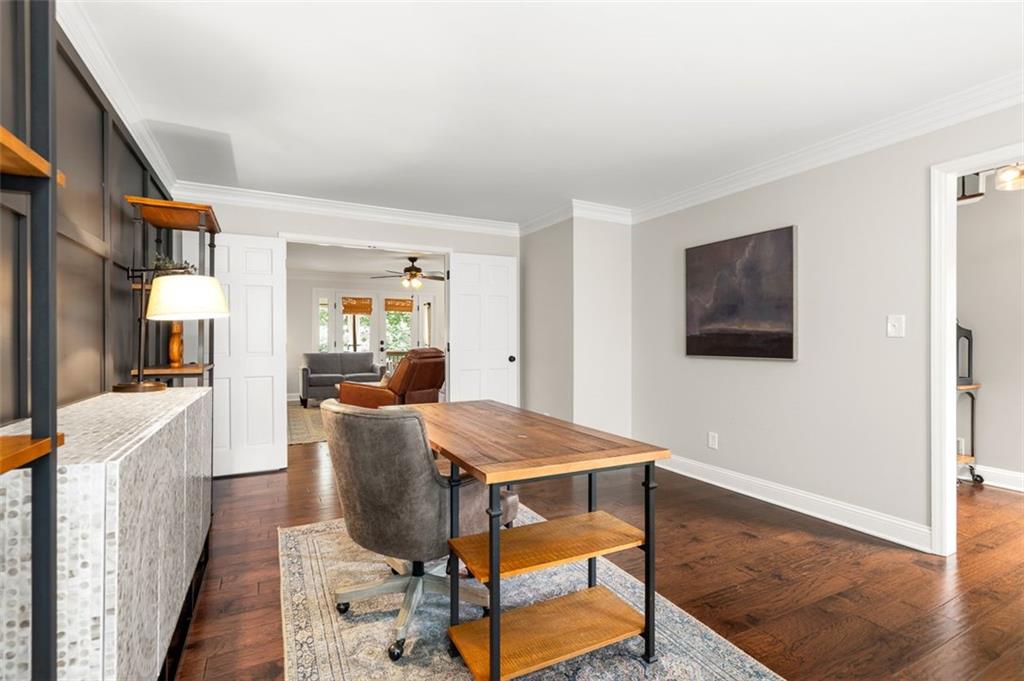 3710 Robinson Walk Court