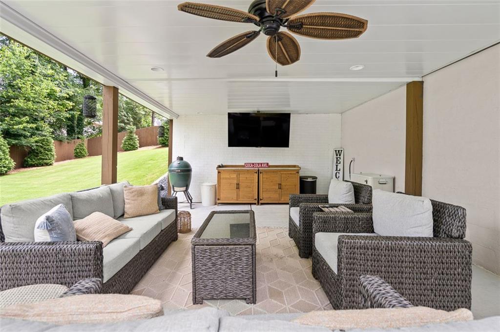 3710 Robinson Walk Court