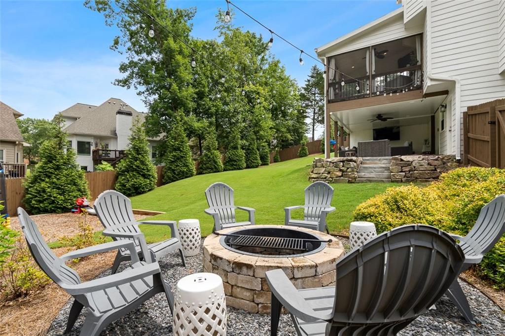 3710 Robinson Walk Court