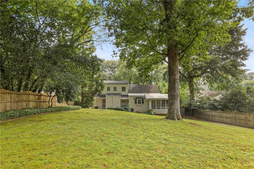 1836 Colland Drive NW