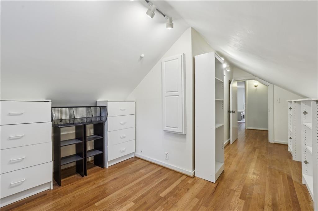 1836 Colland Drive NW